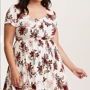 White Torrid Babydoll Dress! Fall Favorite!